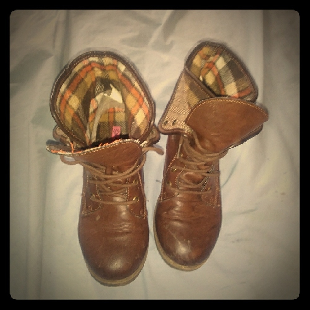 Winter boots